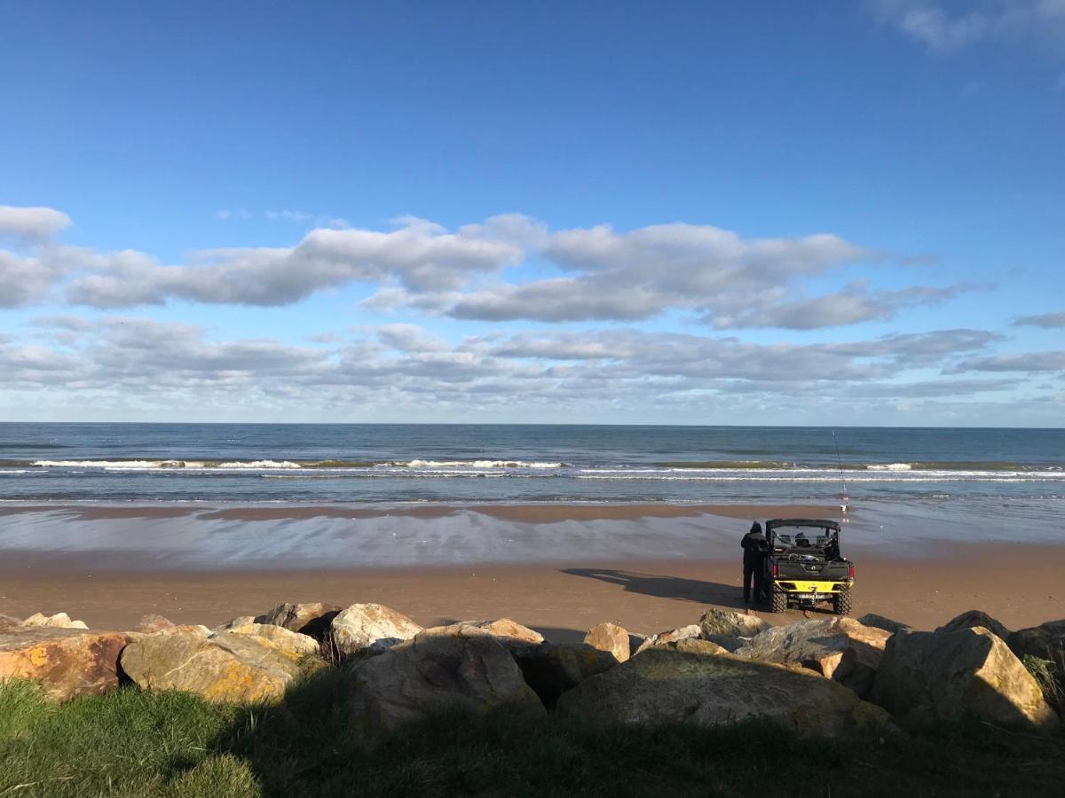 Roulage Ferme 18Eme Normandie Plage Longueville  Εξωτερικό φωτογραφία